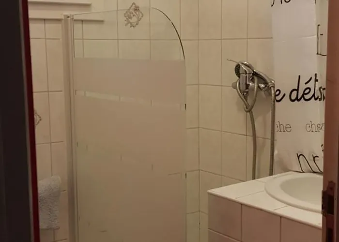 Apartamento Joli Confort 200m Des Thermes *